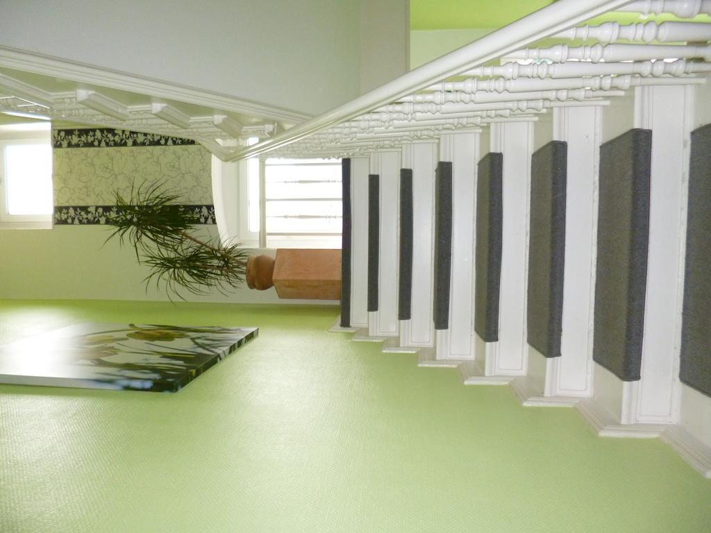 Hotel Restaurant Marbella Minden  Bagian luar foto